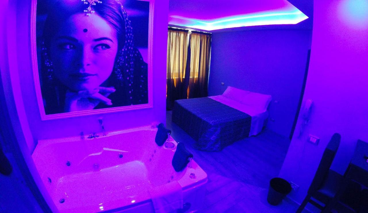 Capri Spa Hotel كازوريا المظهر الخارجي الصورة