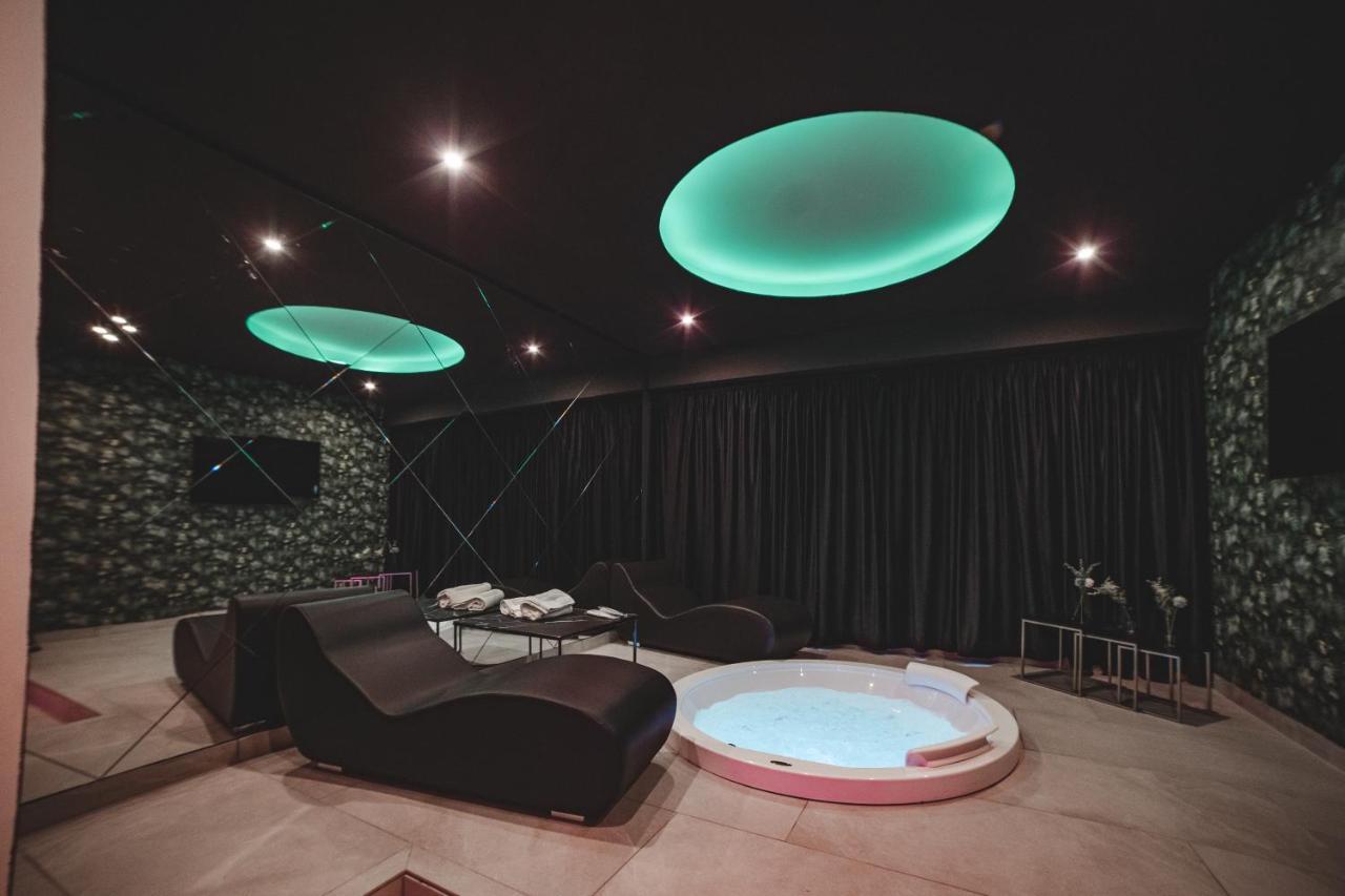 Capri Spa Hotel كازوريا المظهر الخارجي الصورة